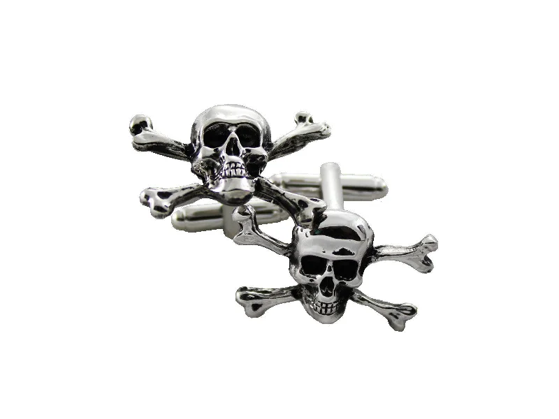 Best cufflinks for black tie events with sleek and minimalist designs-Skull & Crossbones Cufflinks