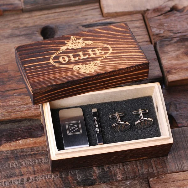 Personalized cufflinks with engravings for a thoughtful and custom gift idea-Personalised Gift Set with Oval Cufflinks, Money Clip and Tie Bar