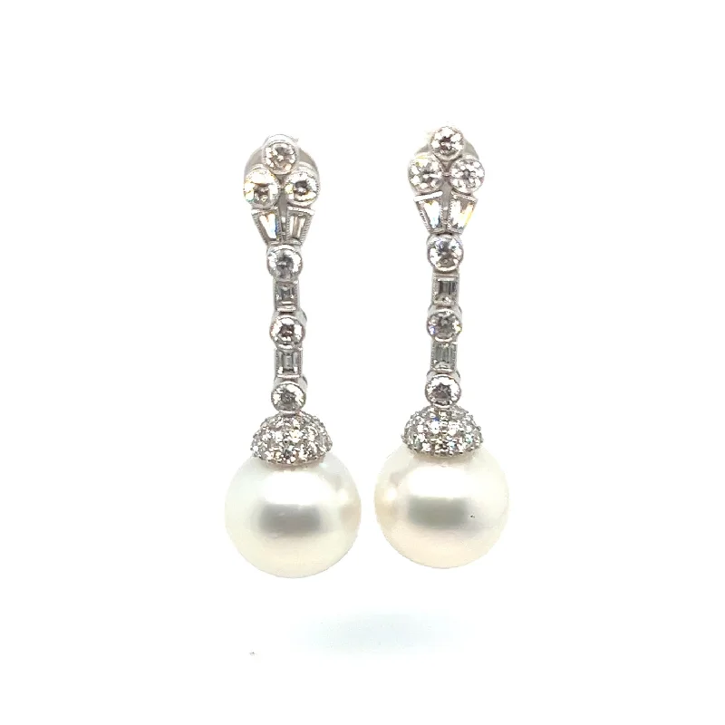 Best hoop earrings with oval shapes for a unique and elongated design-18kt White Gold South Sea Pearl Diamond Earrings