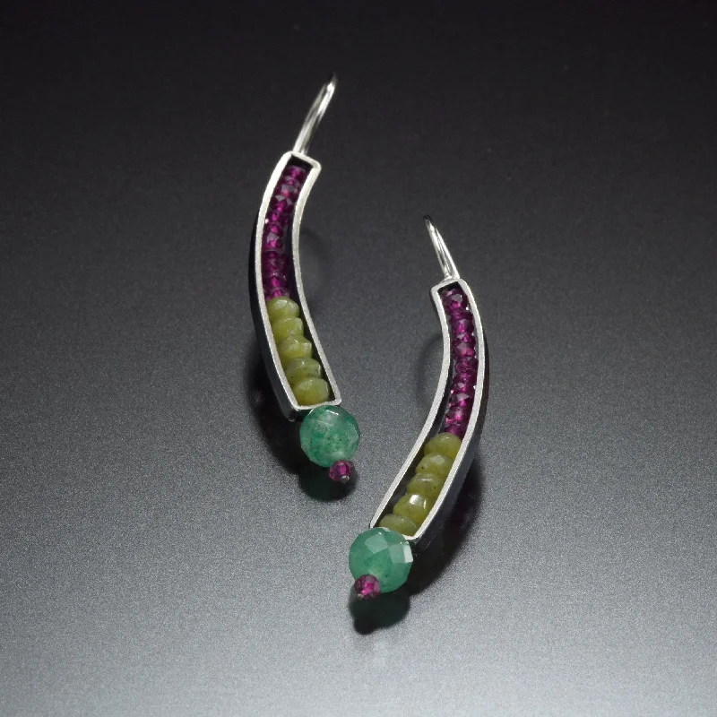 Medium hoop earrings for an everyday look with the perfect balance of style-Gemstone Curve Earrings (green)