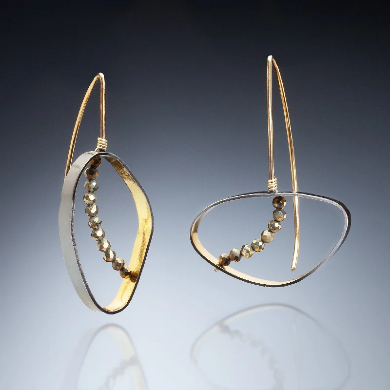 Best hoop earrings with geometric cuts for a sharp, modern appeal-Gold Inside Oval Earrings