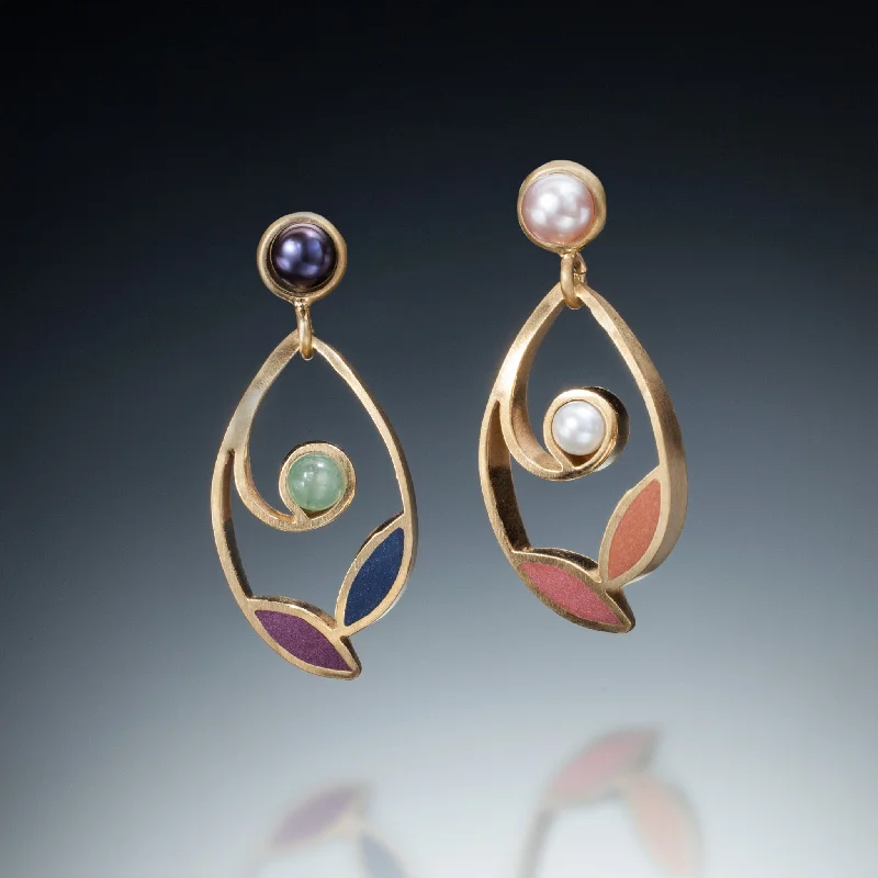 Hoop earrings with twisted metal designs for a dynamic and modern style-Leaf and Pearl Earrings (gold)