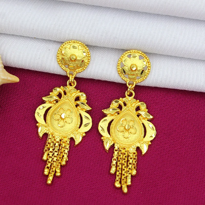 Oval Drop Earrings for Grace -Mahavir Dye Gold Dangler Earrings