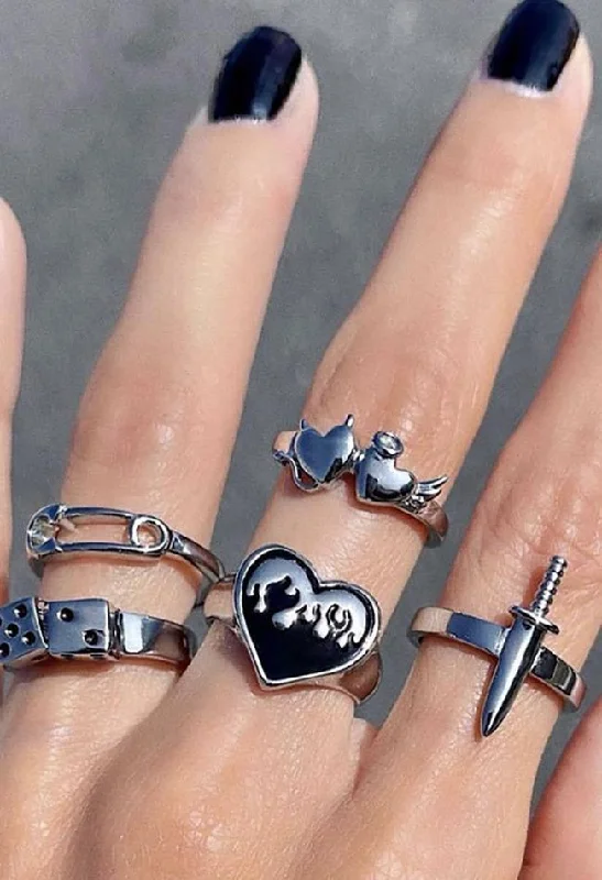 Rings with hematite for sleek metallic sheen -5Pcs Y2k Heart Ring