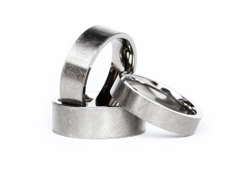 Rings with crescent moon for lunar charm -The "BrÃ¼ns" Etched Titanium Ring