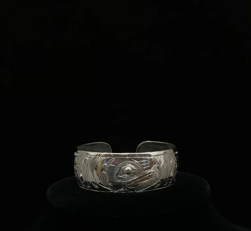 Wide bangle bracelets with bohemian designs for a bold and carefree style-Bracelet- G. Chilton; Silver, Various Designs, 1" x 7"