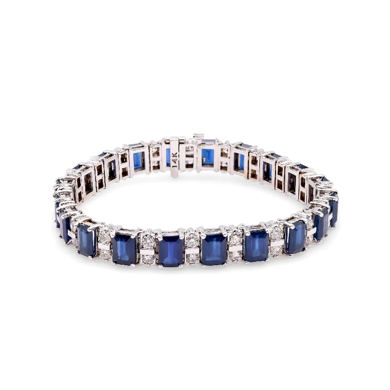 Best bangle bracelets with clear acrylic for a modern, transparent design-Vintage 25 Carats Sapphire Diamond 14k White Gold Bracelet